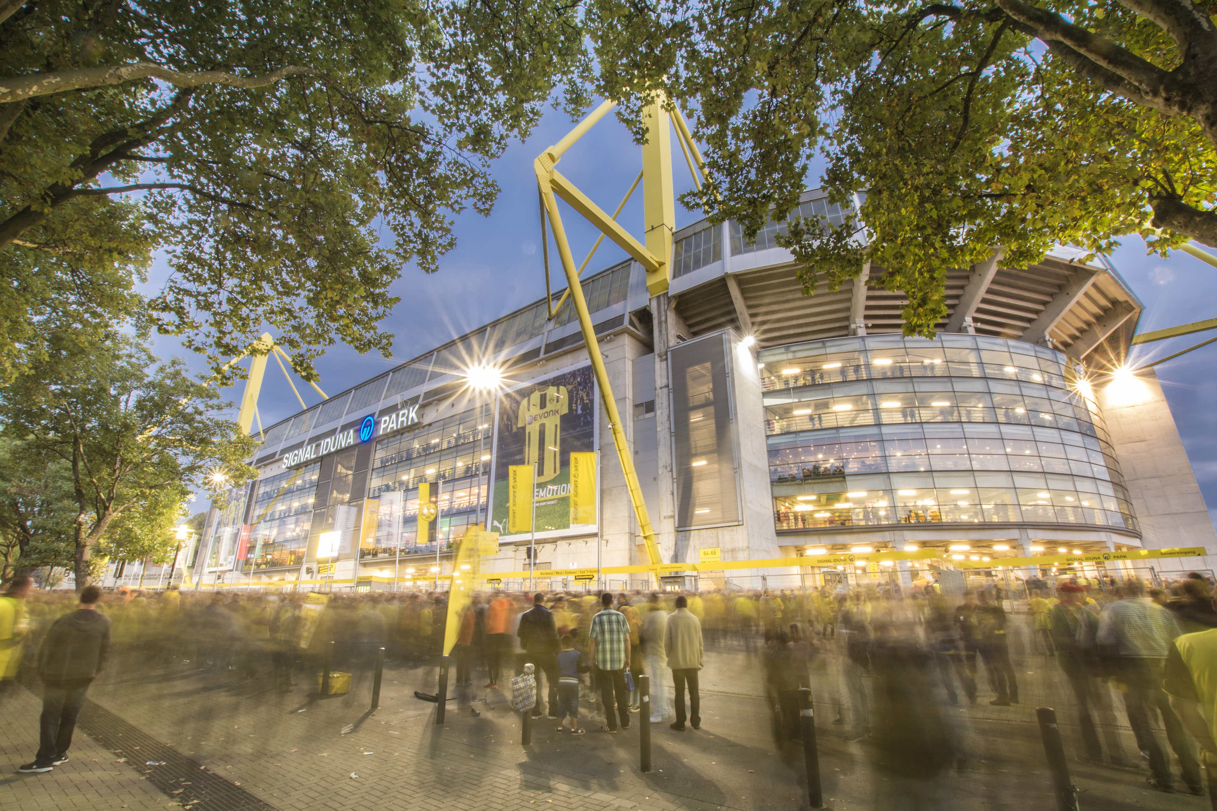 Signal-Iduna-Park