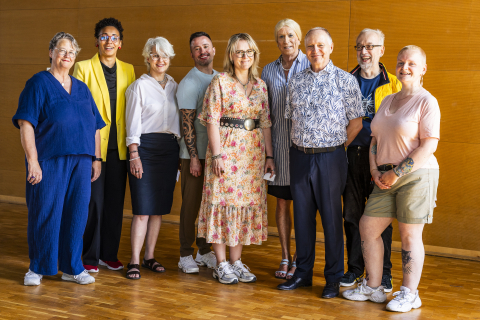 Das Orga-Team und die Expert*innen (v.l.n.r.: Dr. Claudia Keidies, Cathérine Ngoli, Maria Tillessen, Max Appenroth, Mareike Kauffeld, Georgine Kellermann, Thomas Dietrich, Volker Borchers, Laura Kanthak) Das Orga-Team und die Expert*innen (v.l.n.r.: Dr. Claudia Keidies, Cathérine Ngoli, Maria Tillessen, Dr. Max Appenroth, Mareike Kauffeld, Georgine Kellermann, Thomas Dietrich, Volker Borchers, Laura Kanthak)